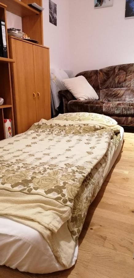 Cosy Room Puchheim Εξωτερικό φωτογραφία